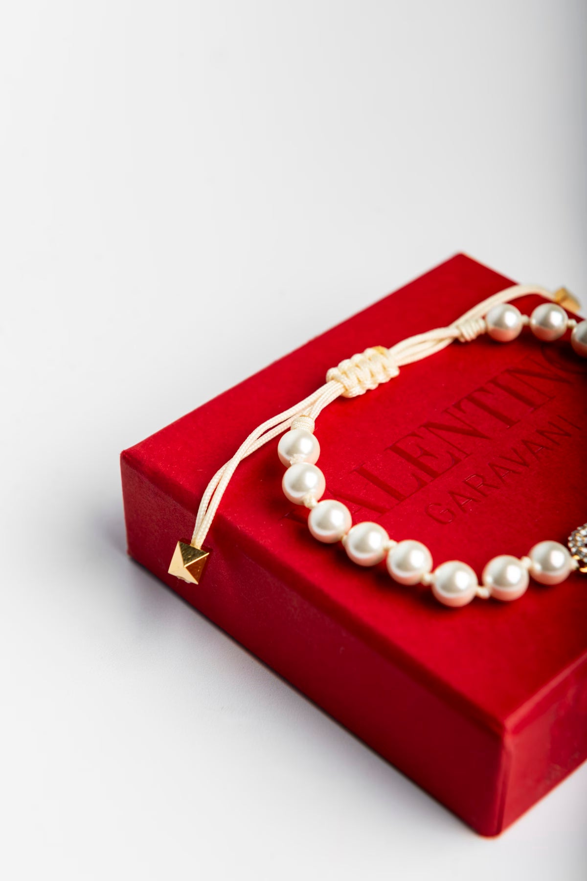 Byzylyk me perla artificiale Valentino VLogo Signature