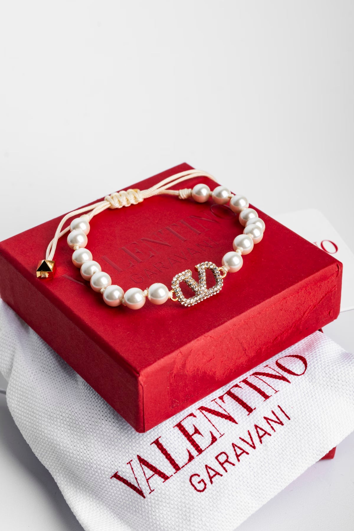 Byzylyk me perla artificiale Valentino VLogo Signature
