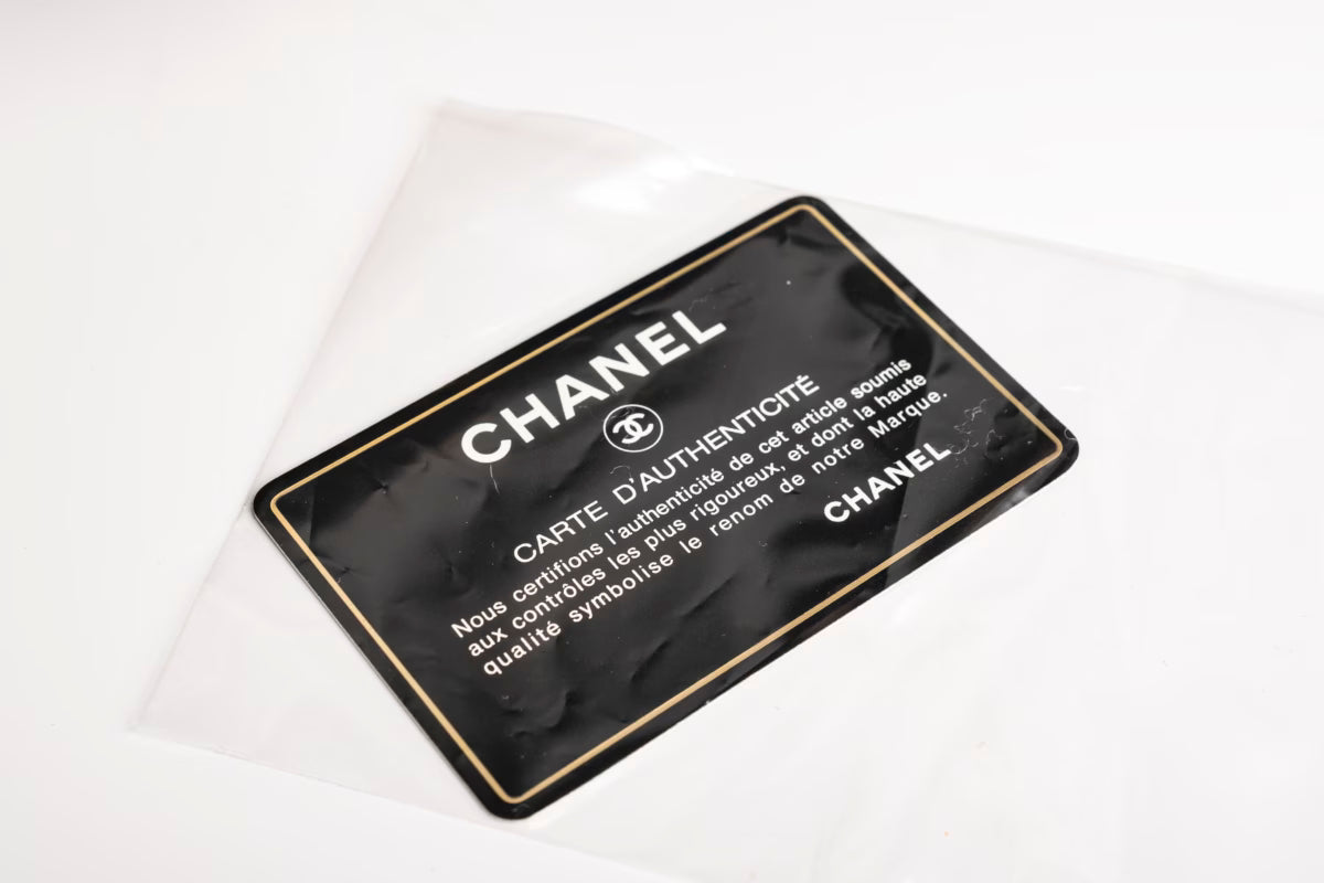 Çantë Chanel Klasike e Mesme me Kapak të Dyfishtë