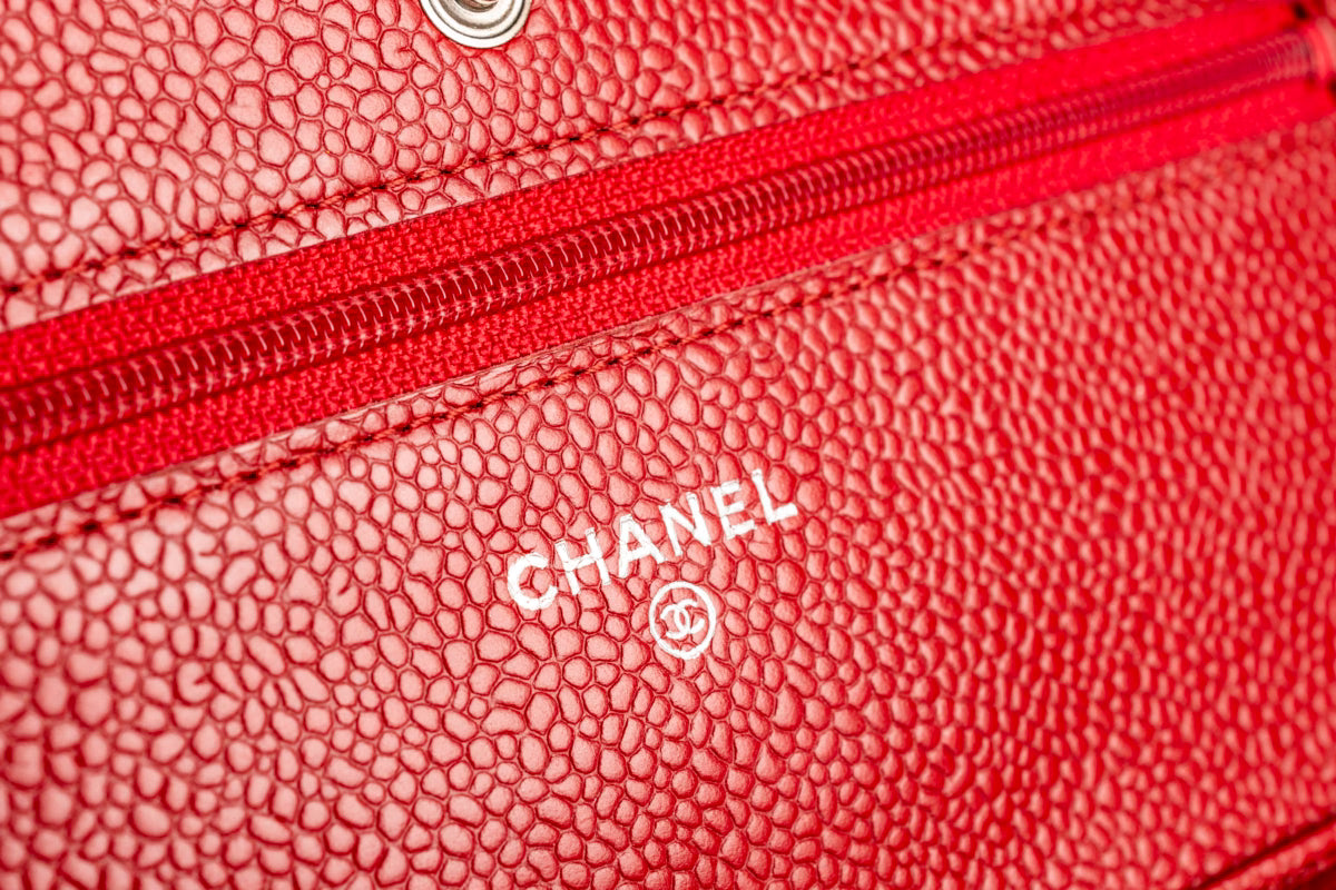 Chanel Caviar Classic Wallet On Chain