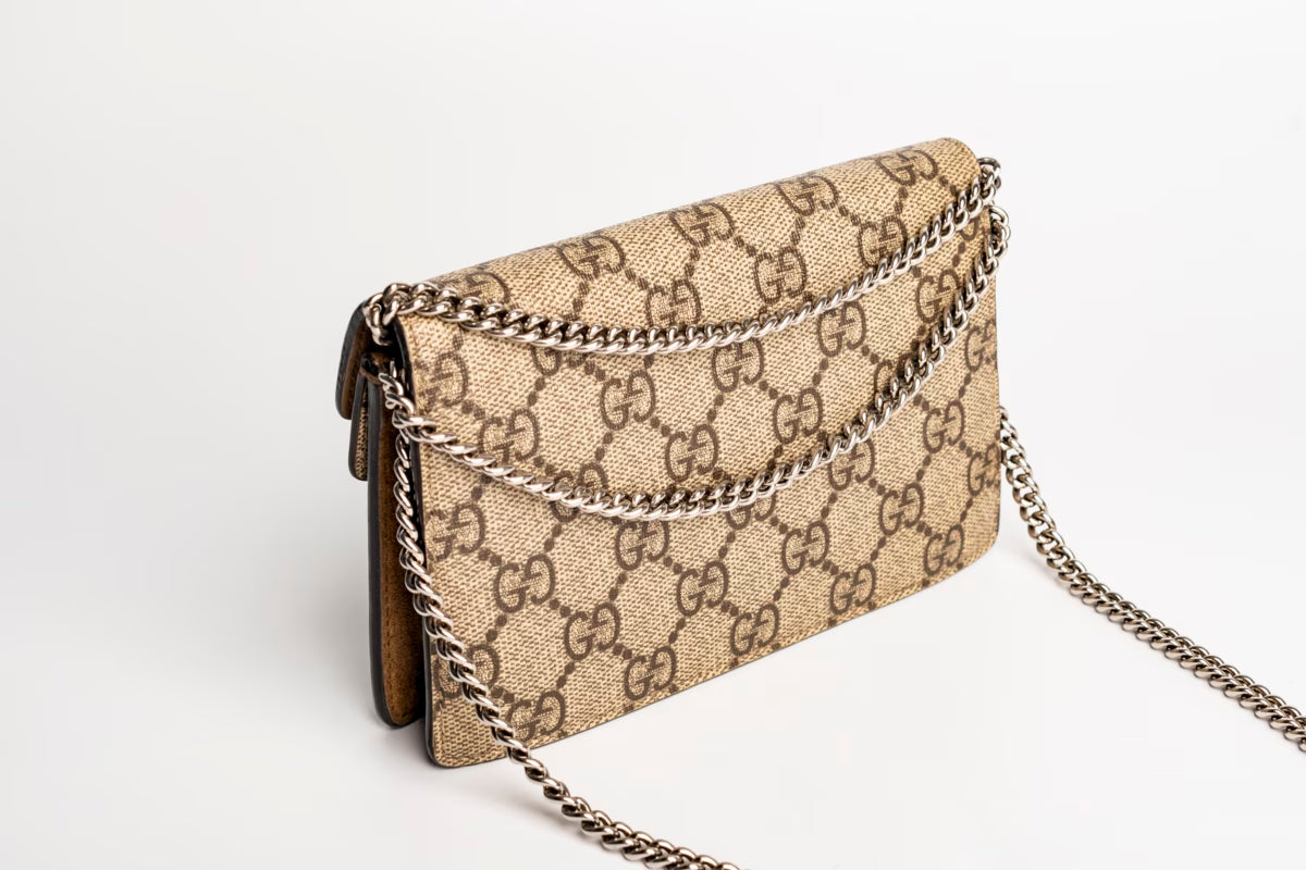 Gucci Portofol me Zinxhir Dionysus Supreme Bezhë