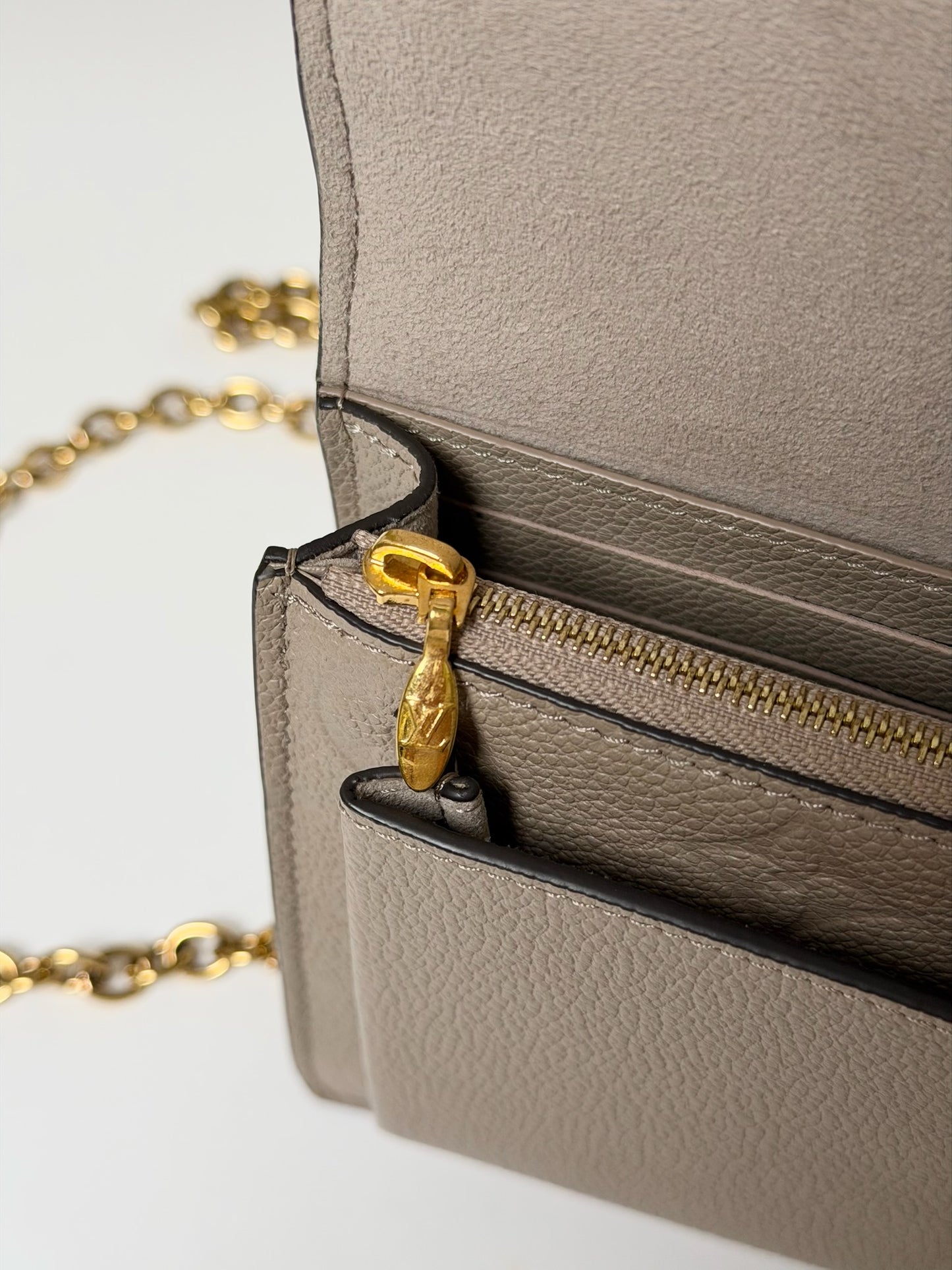 Louis Vuitton Vavin Chain Wallet