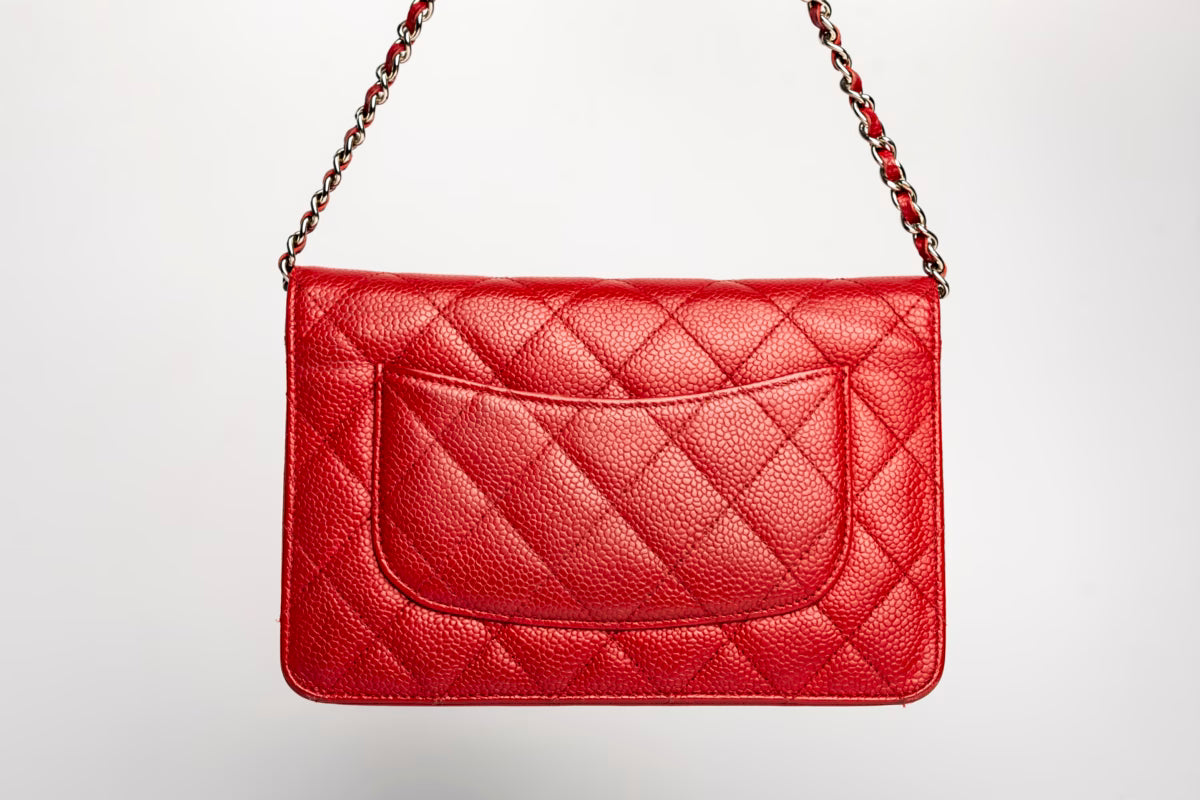 Chanel Caviar Classic Wallet On Chain