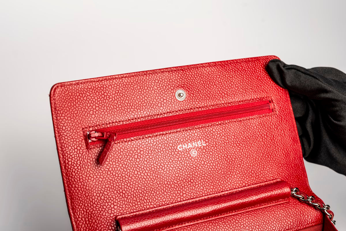 Chanel Caviar Classic Wallet On Chain