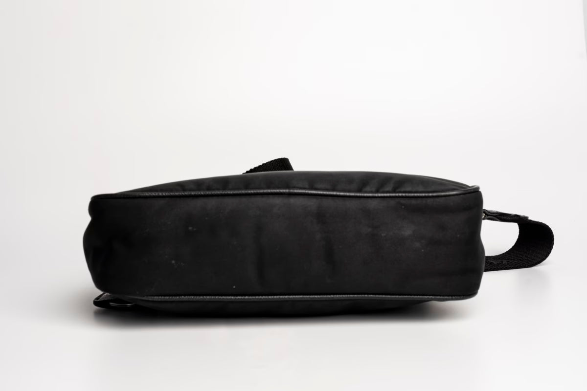 Prada Re-Edition 2005 Re-Nylon bag