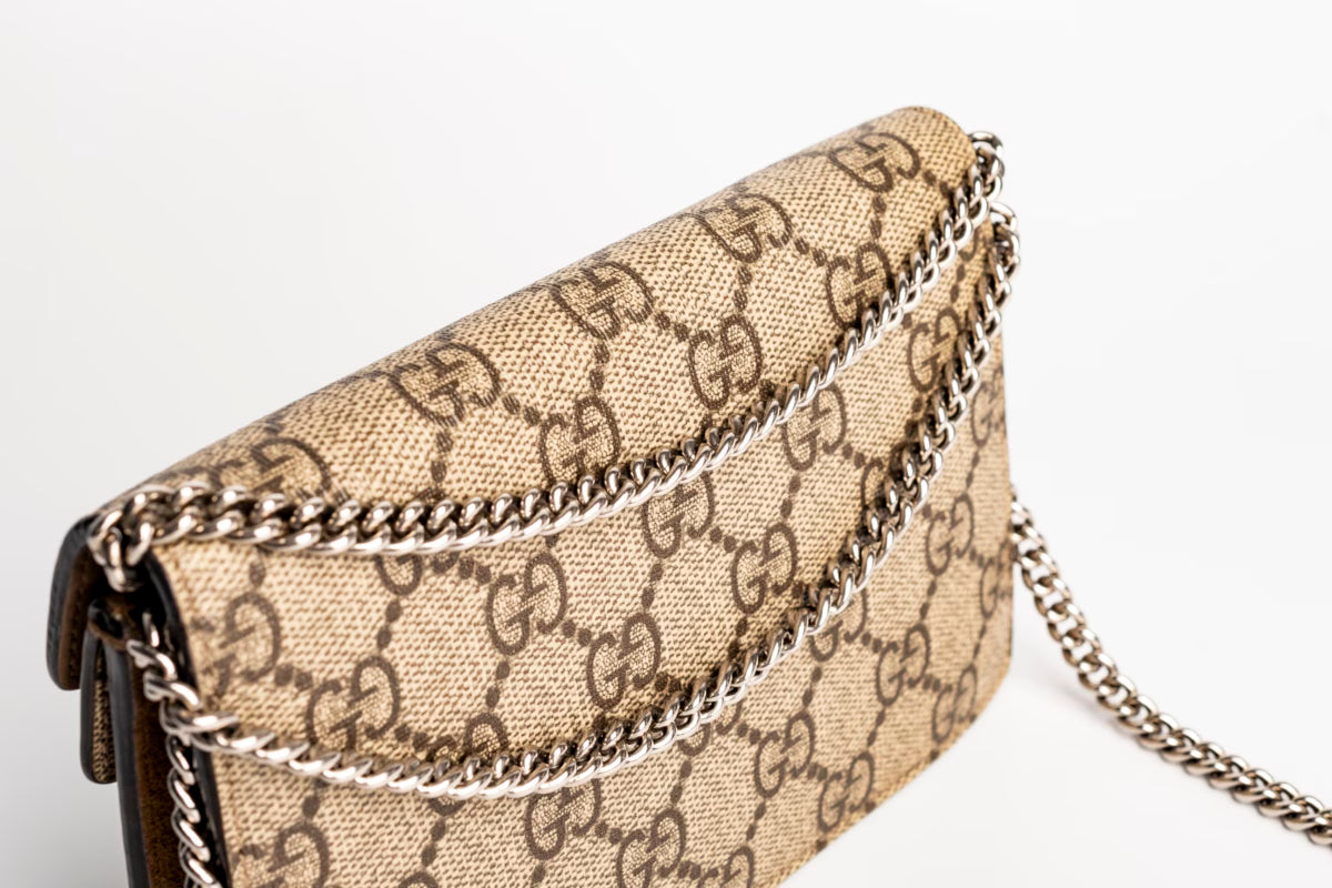 Gucci Portofol me Zinxhir Dionysus Supreme Bezhë