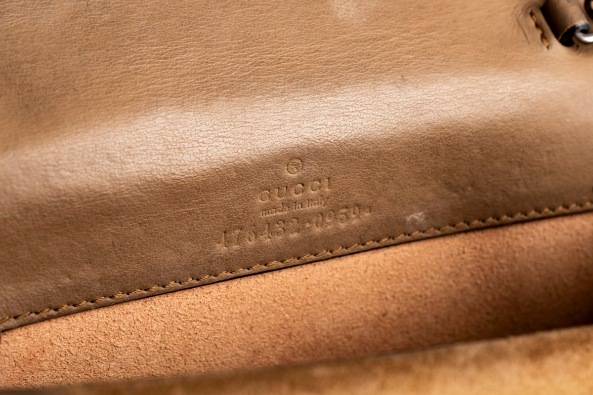 Gucci Portofol me Zinxhir Dionysus Supreme Bezhë
