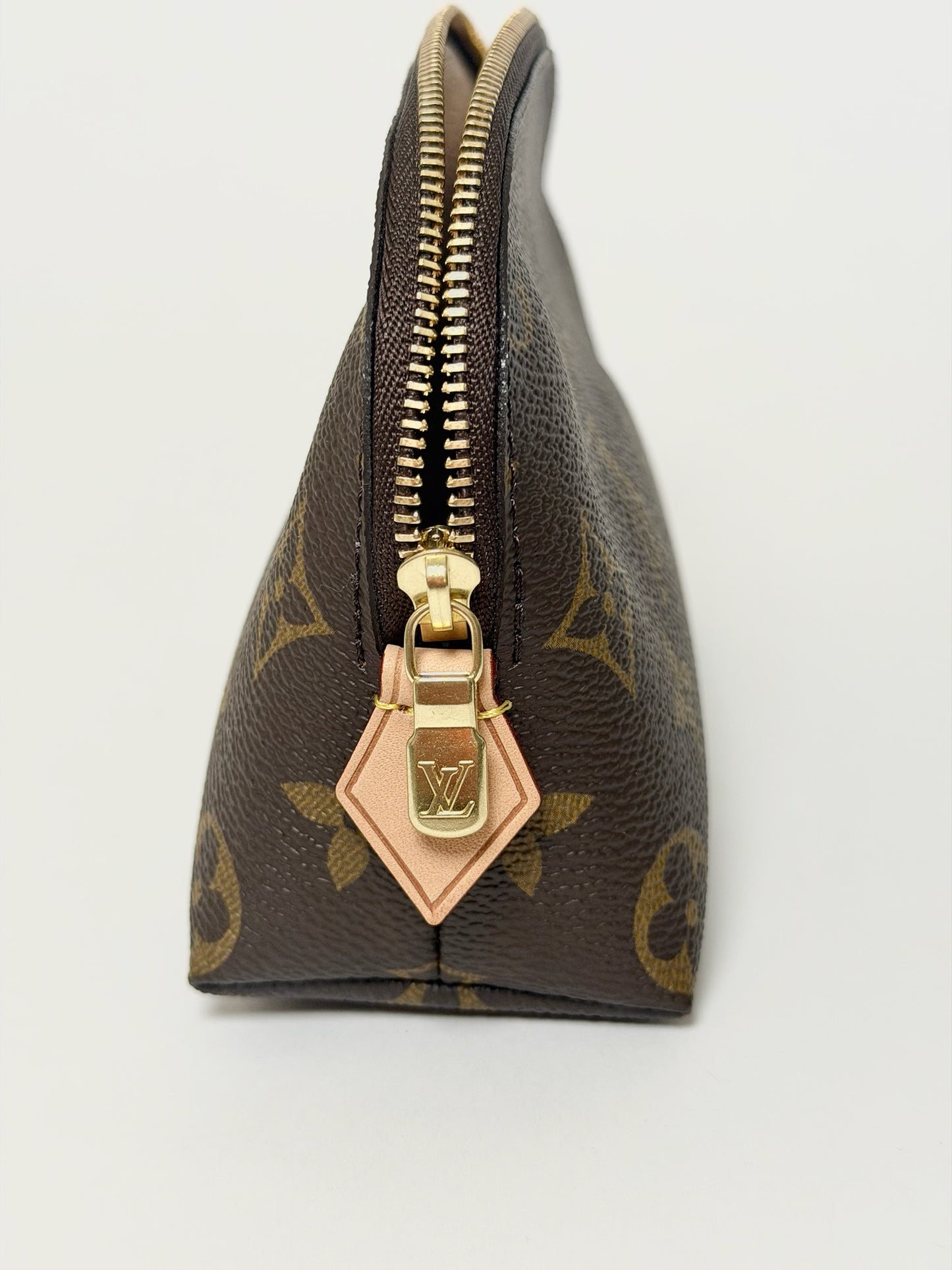 Louis Vuitton Monogram Cosmetic Pochette