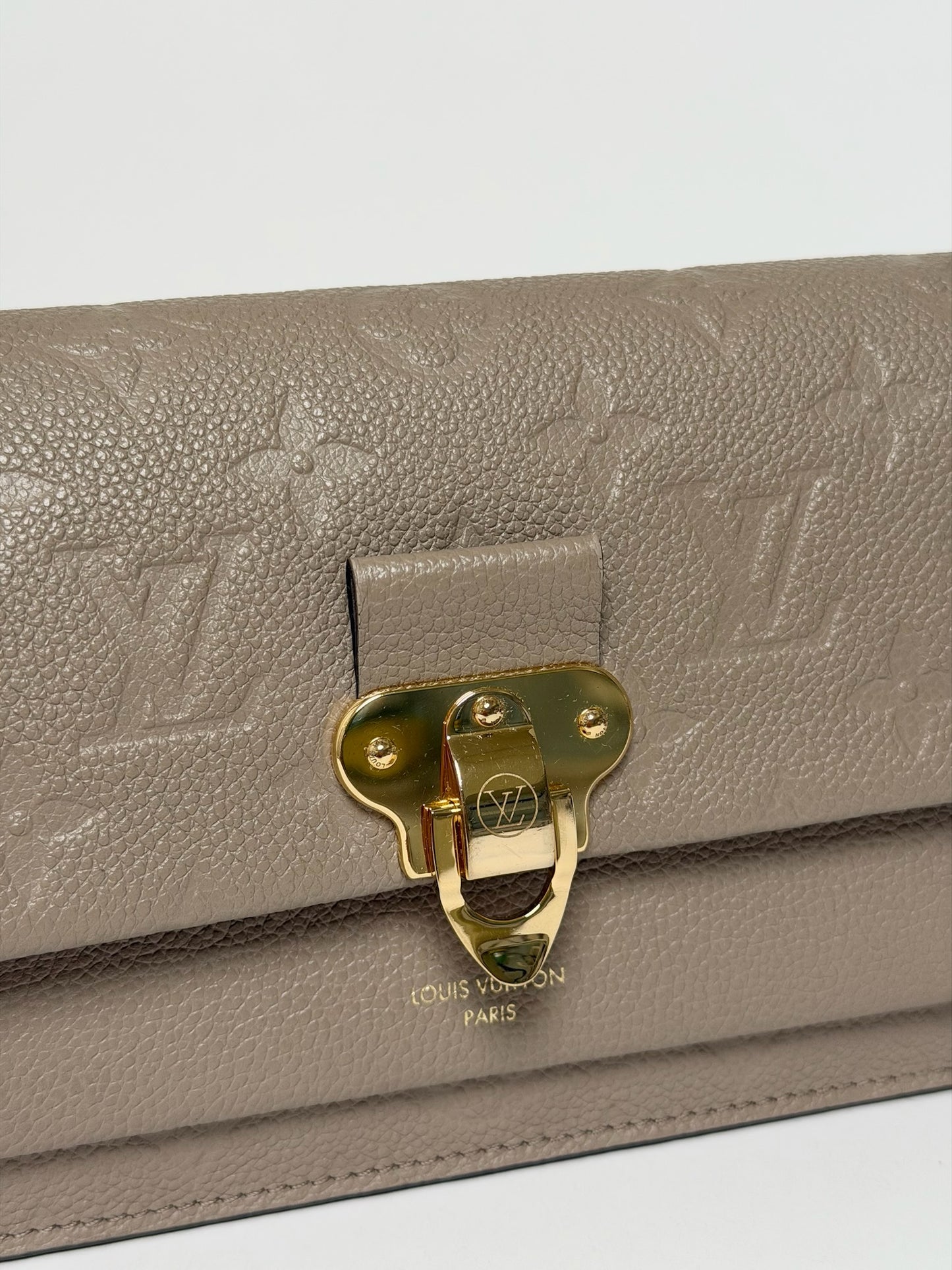 Louis Vuitton  Vavin Chain Wallet