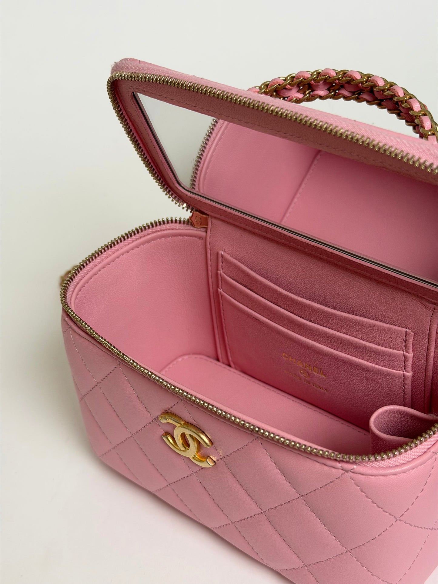 Chanel  Vanity  With Handle