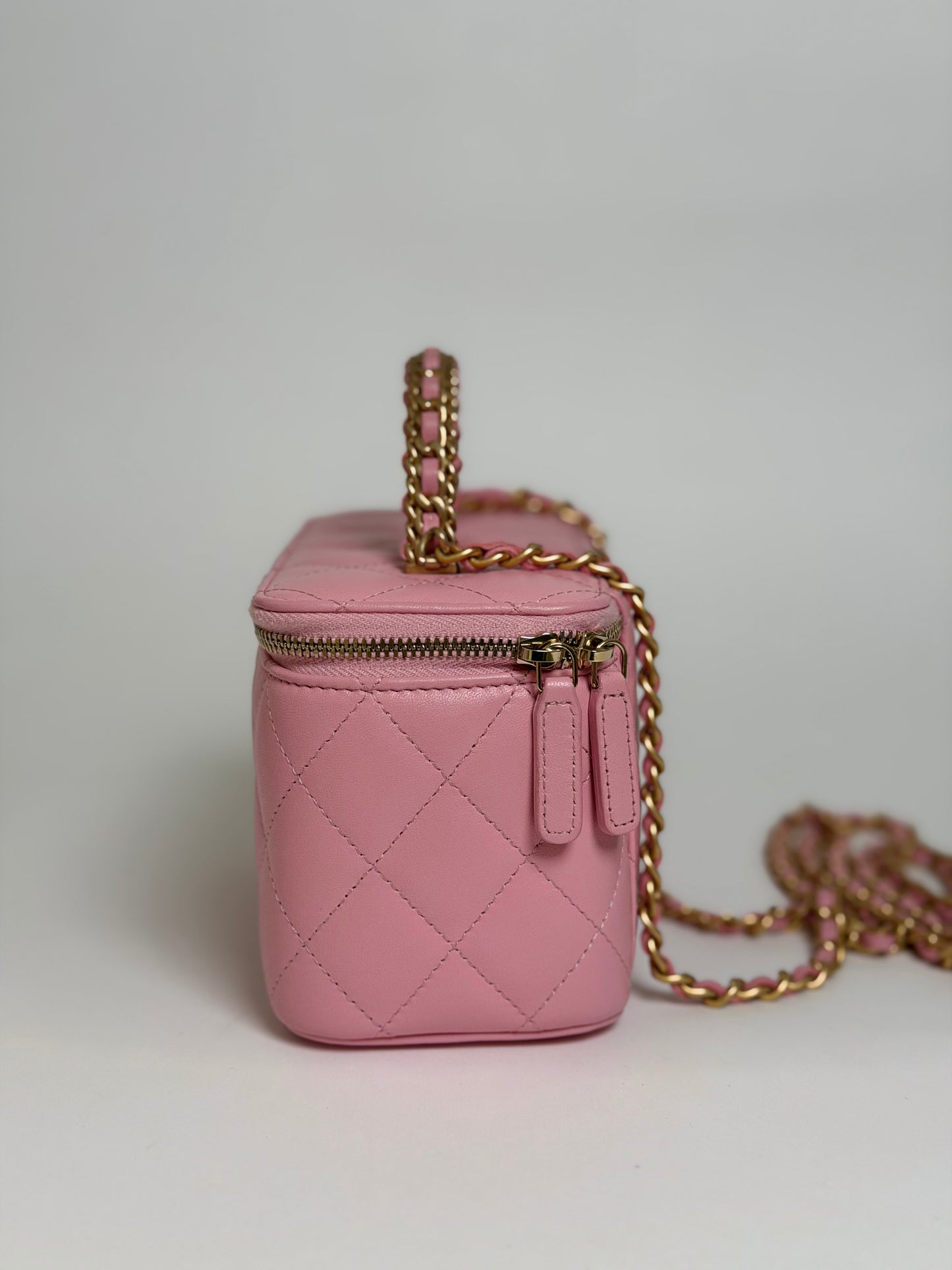 Chanel  Vanity  With Handle