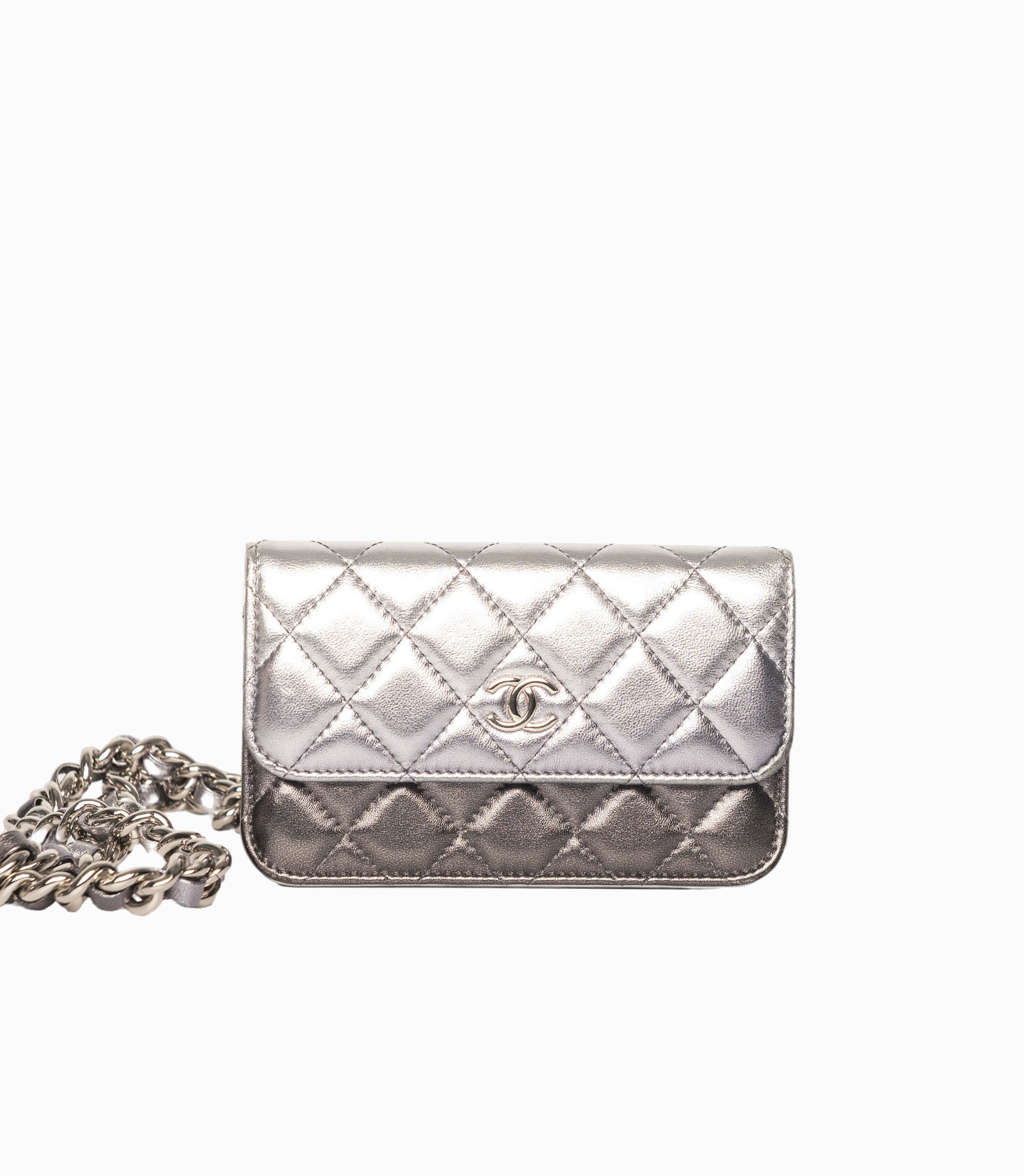 Matelass Lambskin chain Waist Bag